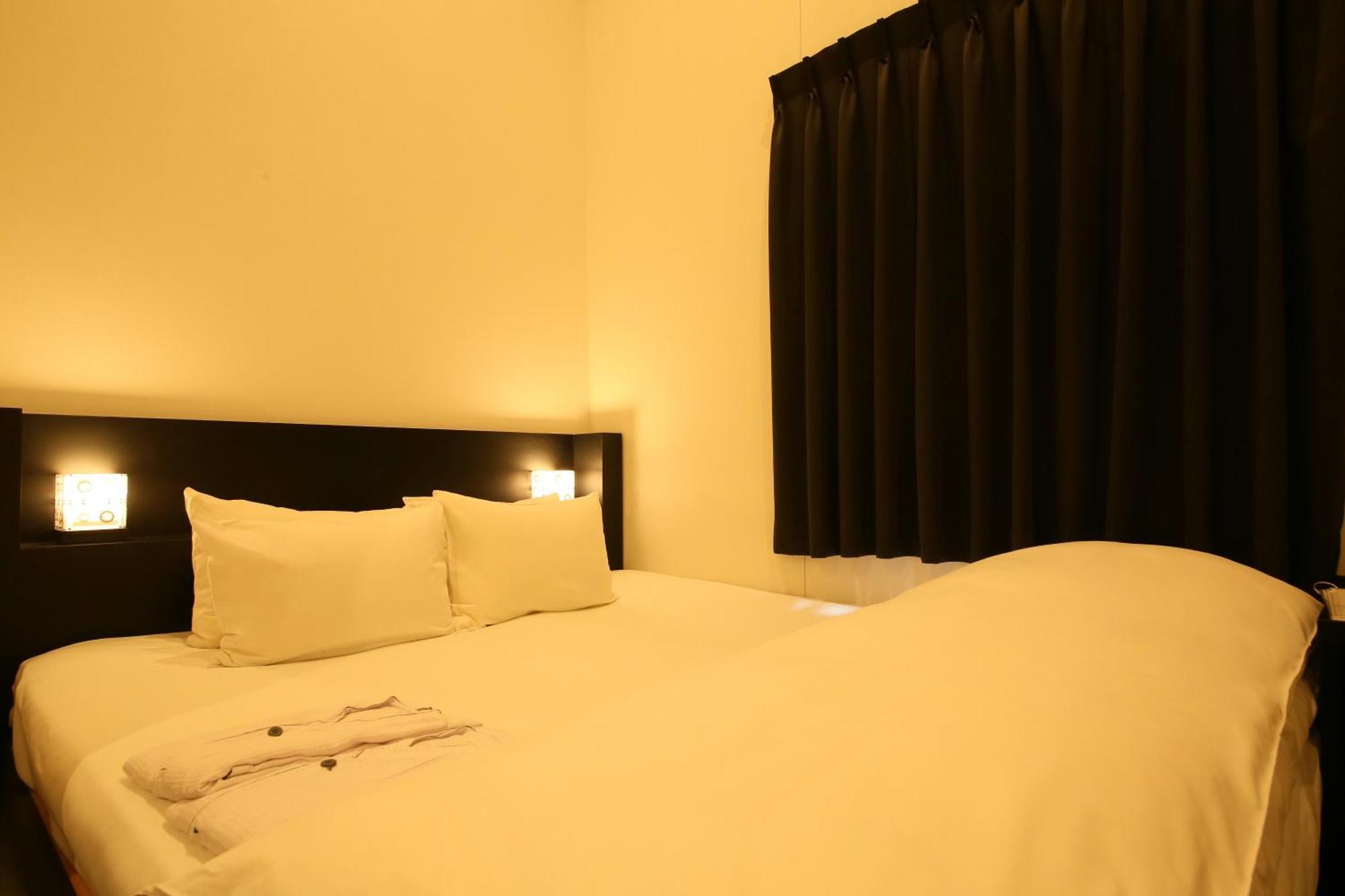 Hotel Trad Replay Oszaka Kültér fotó